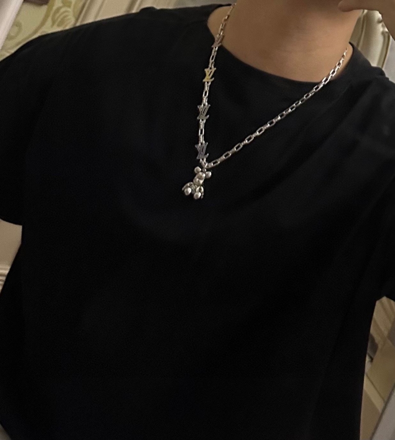 LV Necklaces